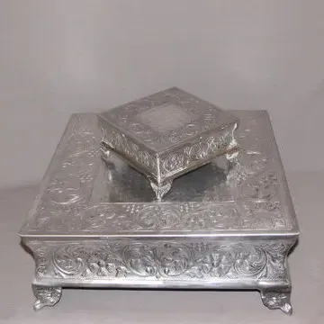 13” Silver Cake Riser Rental