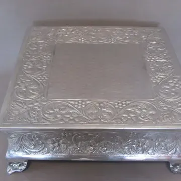 22” Silver Cake Riser Rental